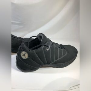 Jordan 12.5s Team black/Black (Good condition) No scuffs or wear and tear.